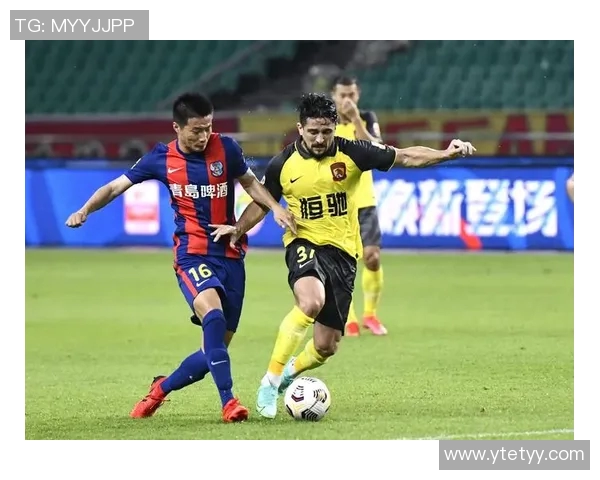 南京足球队与深圳足球队赛后复盘团队协作的成功与不足分析 南京足球队与深圳足球队赛后复盘团队协作的成功与不足分析