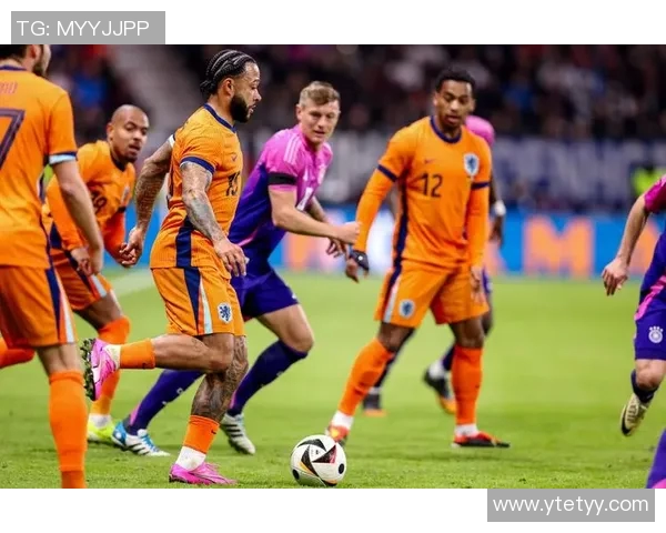 南京足球队在钻石联赛中的默契配合与战术执行分析 南京足球队在钻石联赛中的默契配合与战术执行分析